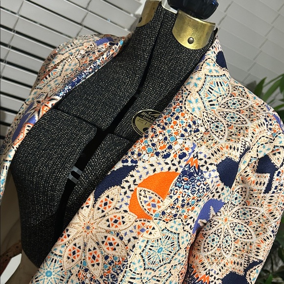 Ark & Co. Women's Multicolor Patterned Jacket (Belt included) - Picture 3 of 10